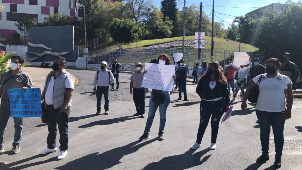 Docentes que concursaron para ser promovidosafirman que fueron engañados por la SEG