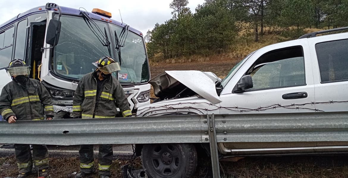 Accidente en la México-Cuernavaca deja 11 heridos, entre ellos un menor de un año de edad