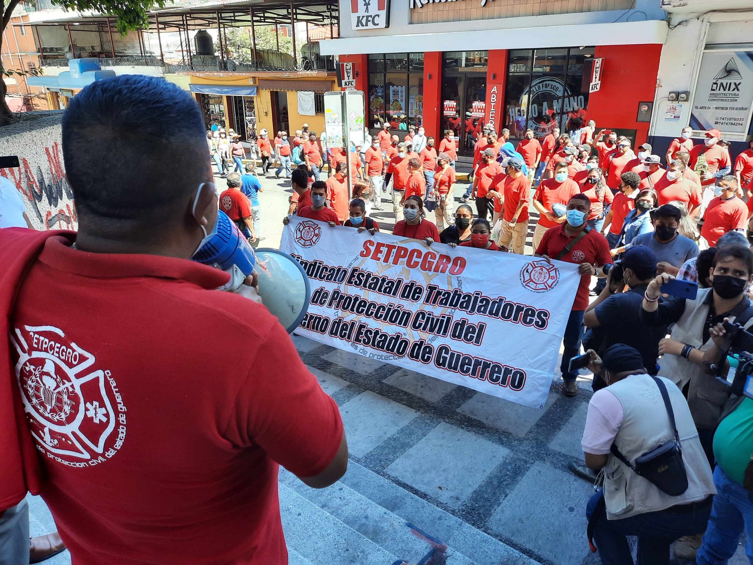 Trabajadores de Protección Civil Estatal logran la creación de su propio Sindicato