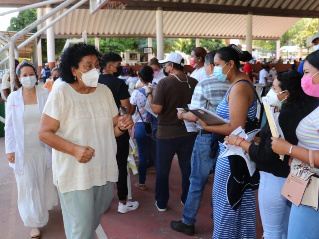 Empleados de Salud no pudieron vacunarse, señalan