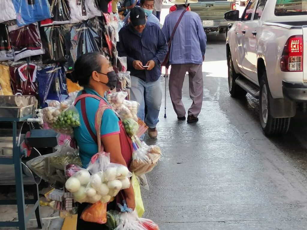 Un día cualquiera, para muchas mujeres de Atoyac, lamentan