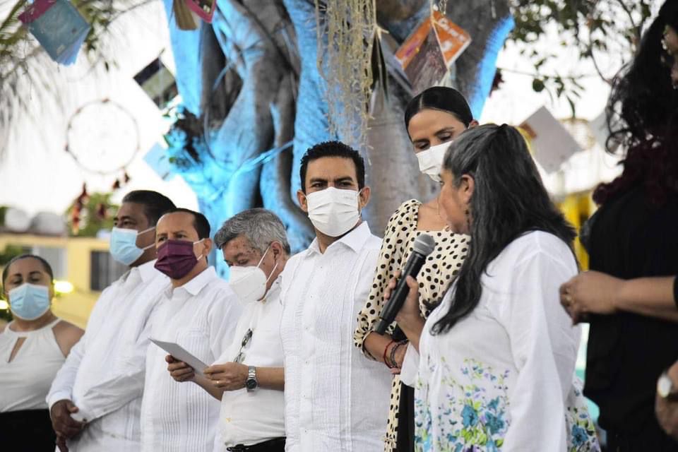 Presidente Jorge Sánchez Allec inaugura la 1ª Feria Internacional del Libro en Ixtapa-Zihuatanejo