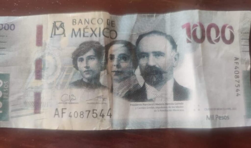 Alertan por billetes falsos en Atoyac