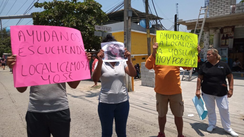 En Acapulco… Prolongado bloqueo a carretera federal por la desaparición de una menor