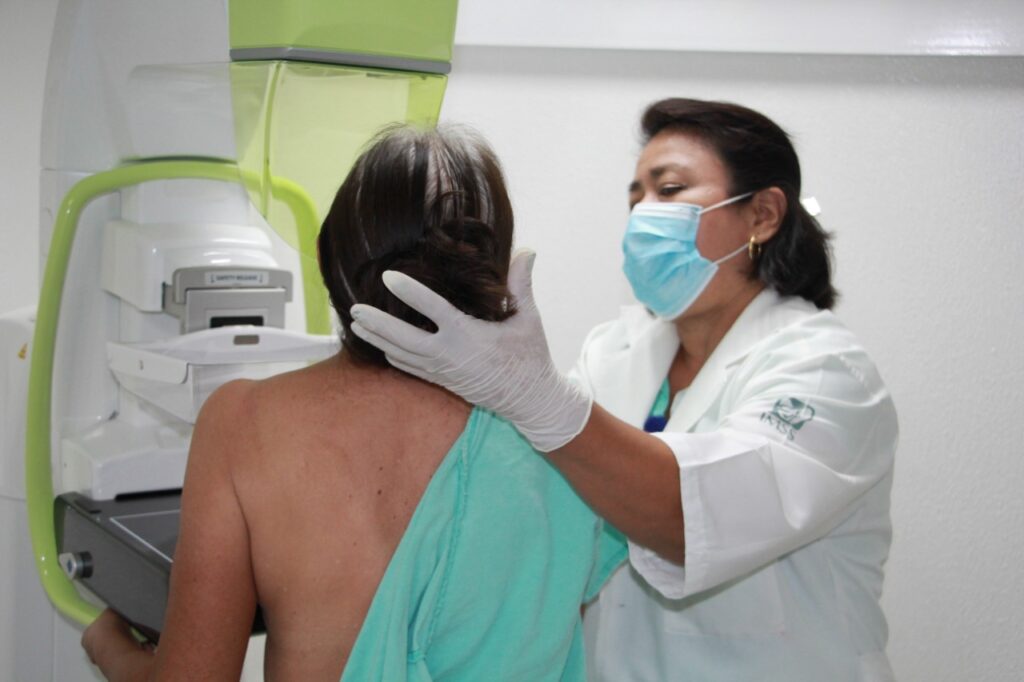 Realiza IMSS Guerrero detecciones por mastografía en HGR No. 1 de Acapulco
