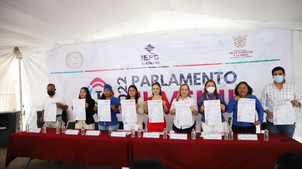 Presentan en el Congreso la convocatoria para el Parlamento Juvenil Guerrerense 2022