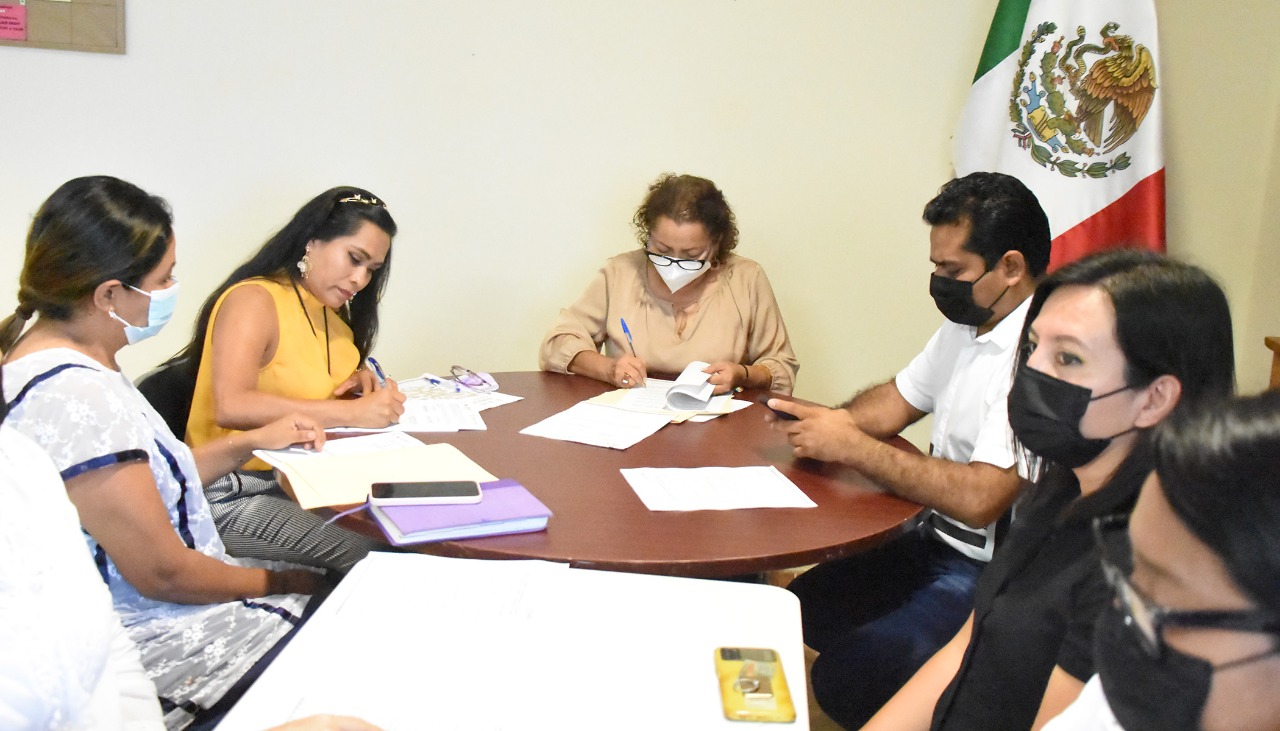 Firman Semujer e Icategro convenio de colaboración para capacitar en actividad productiva a mujeres que han vivido algún tipo de violencia