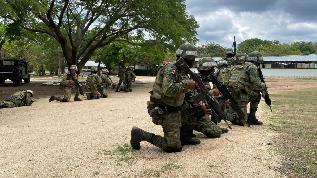 Ejército Mexicano se sujeta al adiestramiento permanentemente 