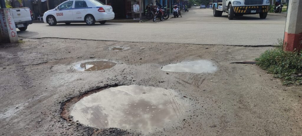 Exigen proyecto integral para mejorar imagen de Barra de Potosí