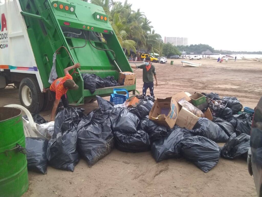 Gobierno de Zihuatanejo intensifica los trabajos de recolección de los residuos sólidos de la Ciudad