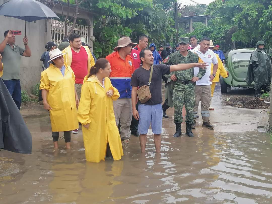 Lester deja daños menores en Atoyac