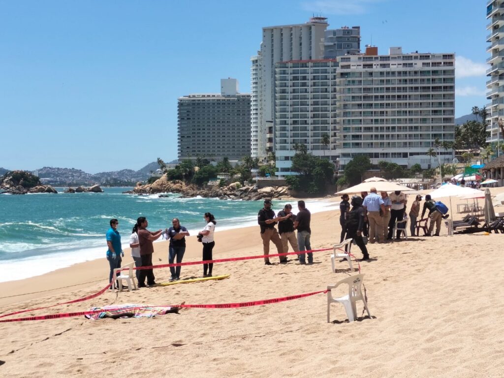 Muere ahogado un turista de Senegal, en la bahía de Acapulco