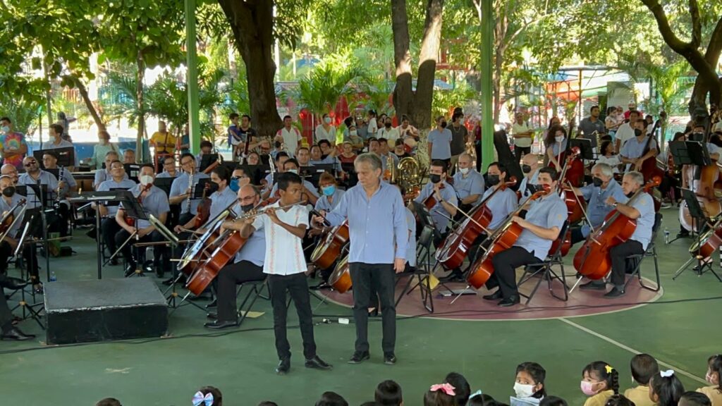 Inició la temporada didáctica de la OFA en Acapulco con la asistencia de más de mil 800 estudiantes