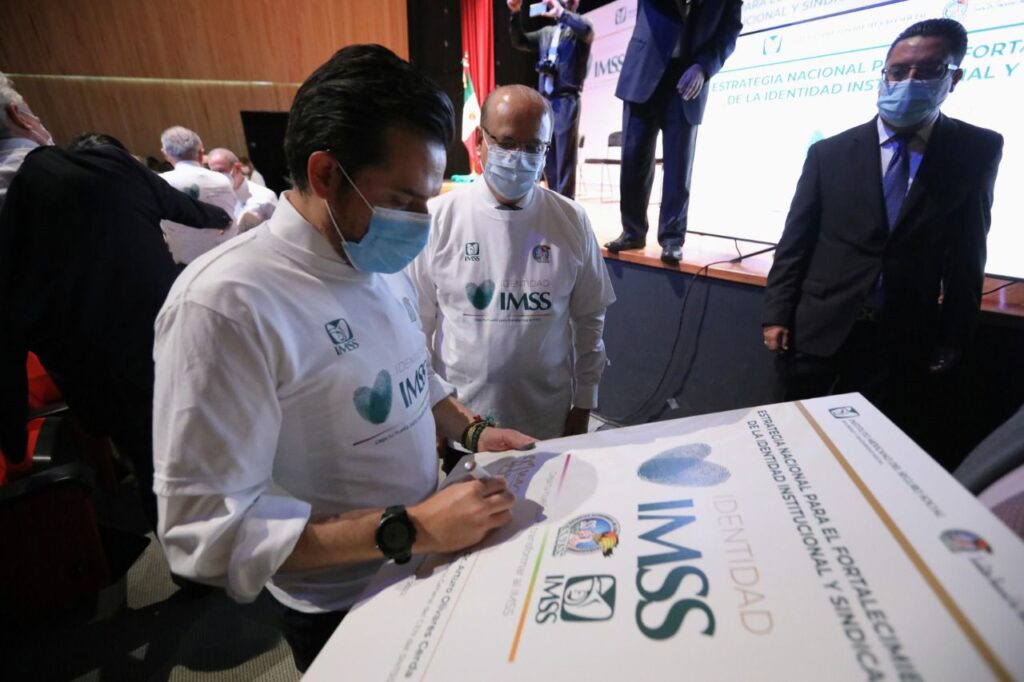 Lanzan IMSS y SNTSS Estrategia Nacional para el Fortalecimiento de la Identidad Institucional y Sindical de trabajadores