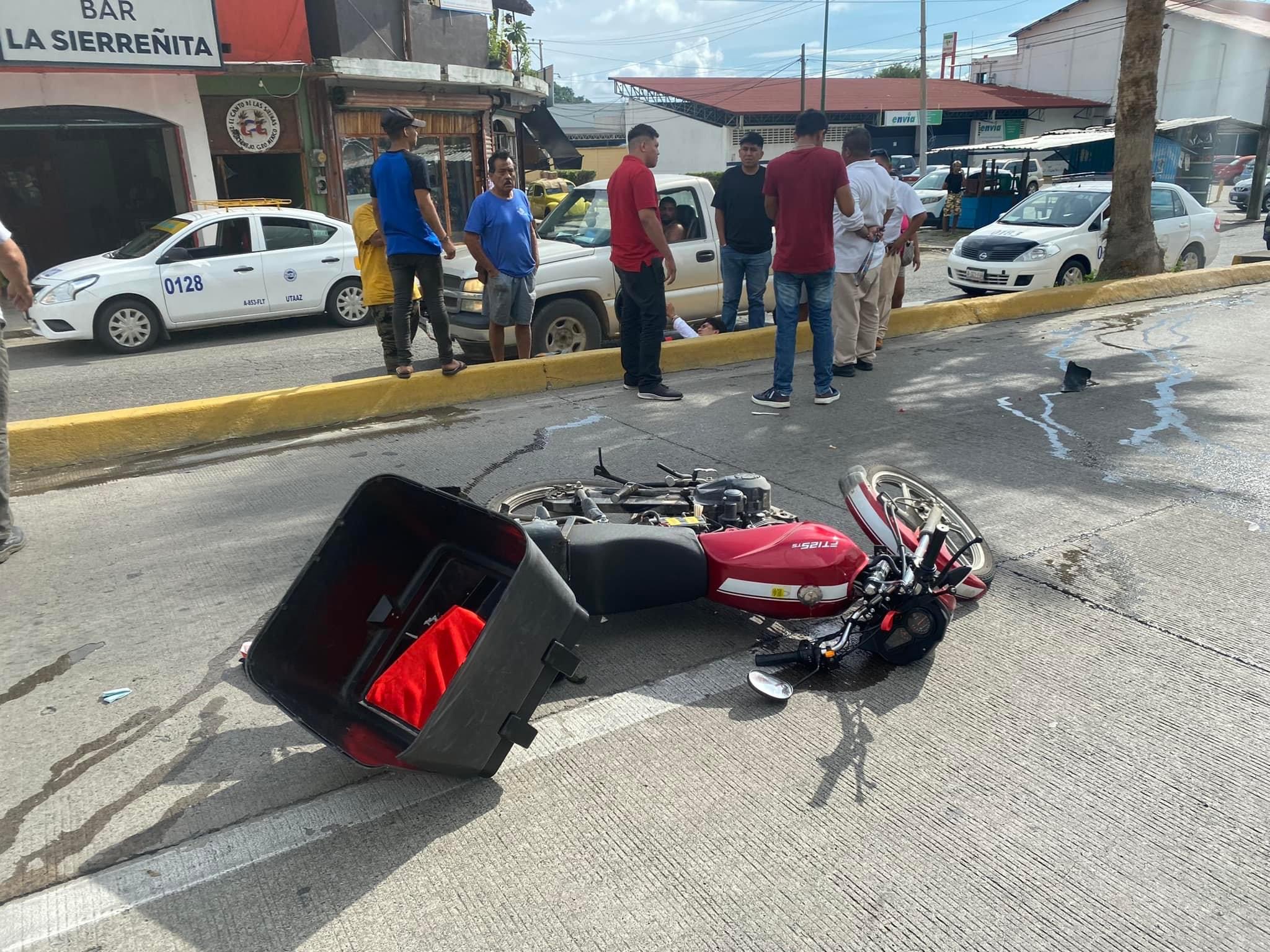 Motociclista lesionado al participar en choque múltiple