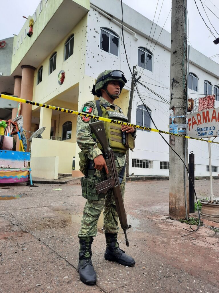 En San Miguel Totolapan exigen “justicia” por masacre