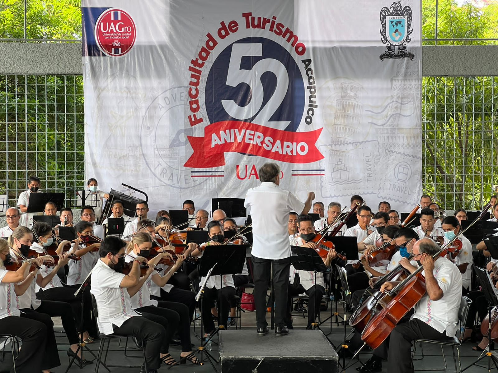 Ofrece la Filarmónica de Acapulco concierto especial a estudiantes de Turismo