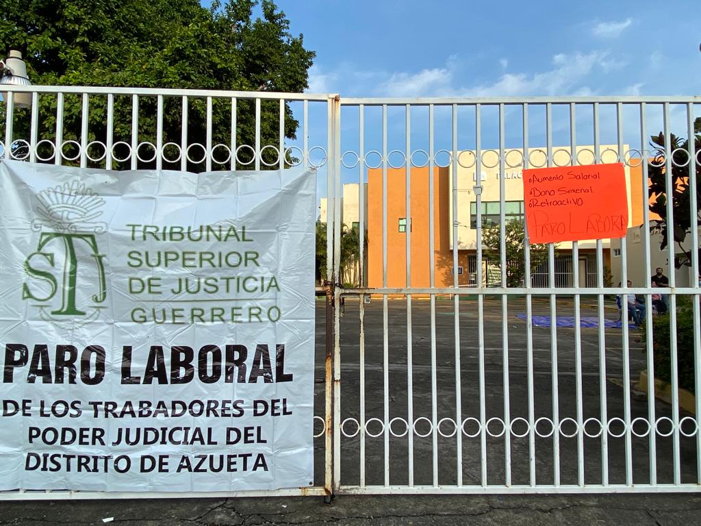 Protestan empleados del TSJE