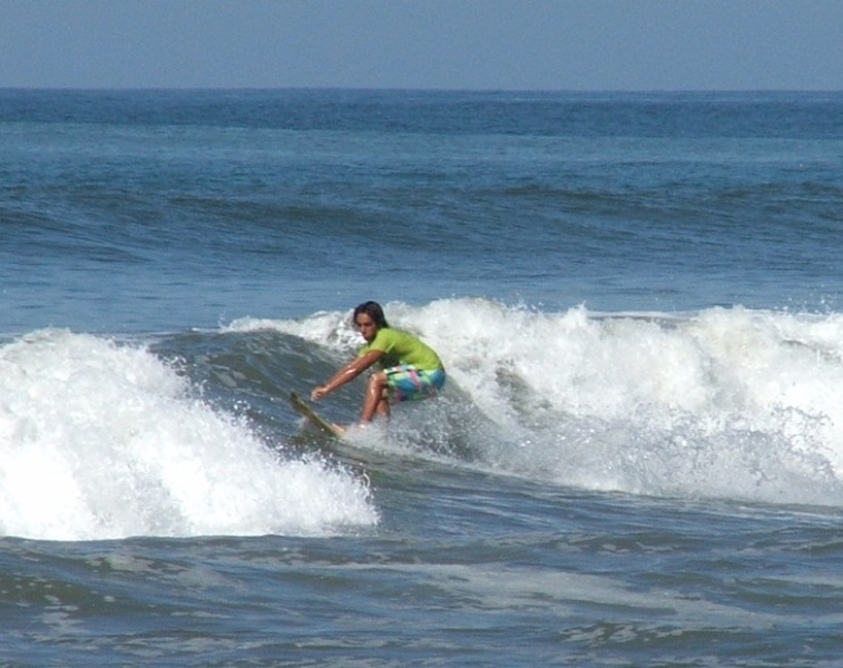 Playa Linda será sede de torneo internacional de surf