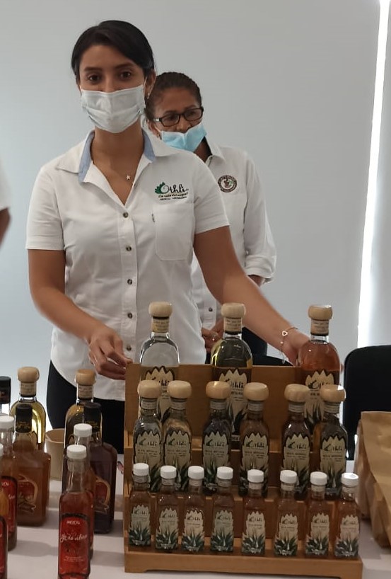 Esperan aumente venta de mezcal con llegada de turismo extranjero