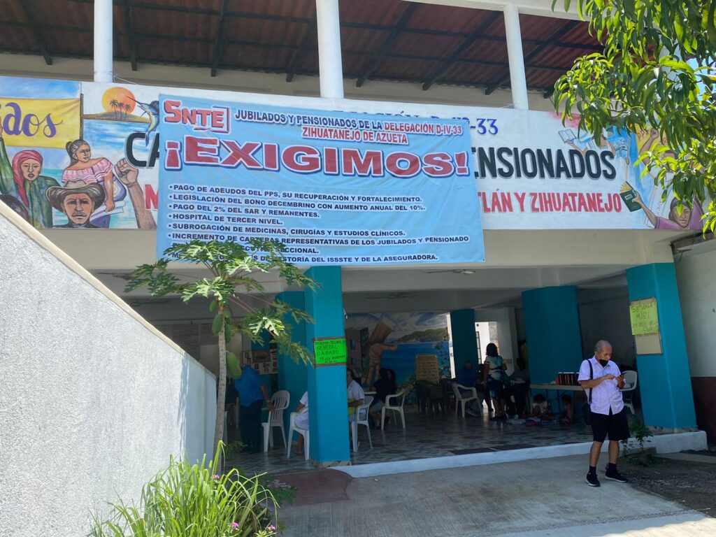 Mínima participación de docentes en elecciones del SNTE en Zihuatanejo