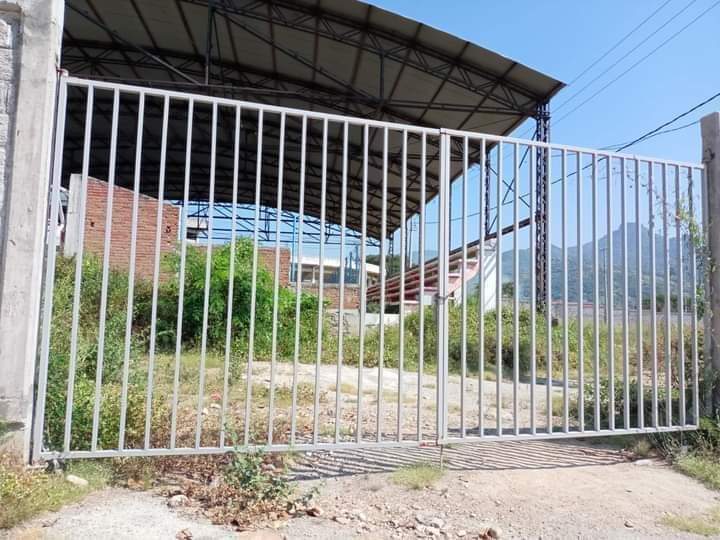 Cierran entrada a cancha en Técpan