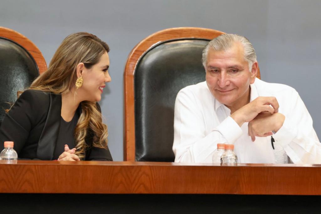 RECONOCE ADÁN AUGUSTO LÓPEZ DECISIONES FIRMES DE LA GOBERNADORA EVELYN SALGADO EN LA TRANSFORMACIÓN PROFUNDA DE GUERRERO