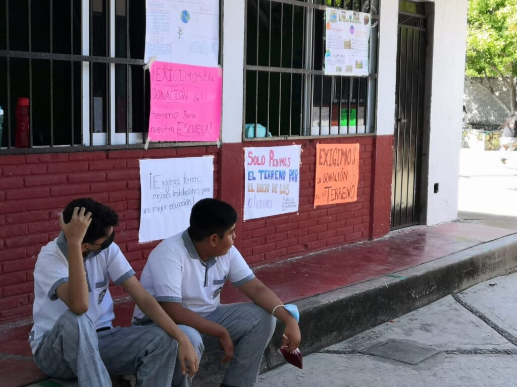Sin edificio propio, la secundaria José Martí no puede acceder en programas