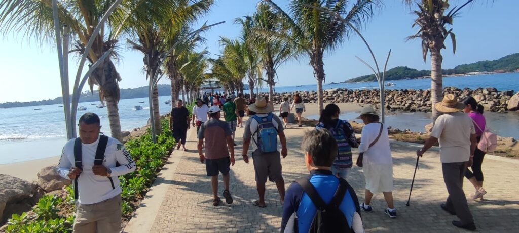 Recupera Ixtapa a turistas con poder adquisitivo medio alto 