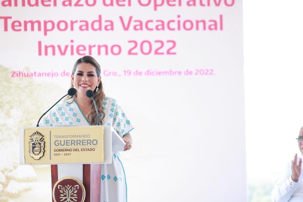 ENCABEZA EVELYN SALGADO PINEDA, EL ARRANQUE DEL OPERATIVO TEMPORADA VACACIONAL INVIERNO 2022 EN ZIHUATANEJO