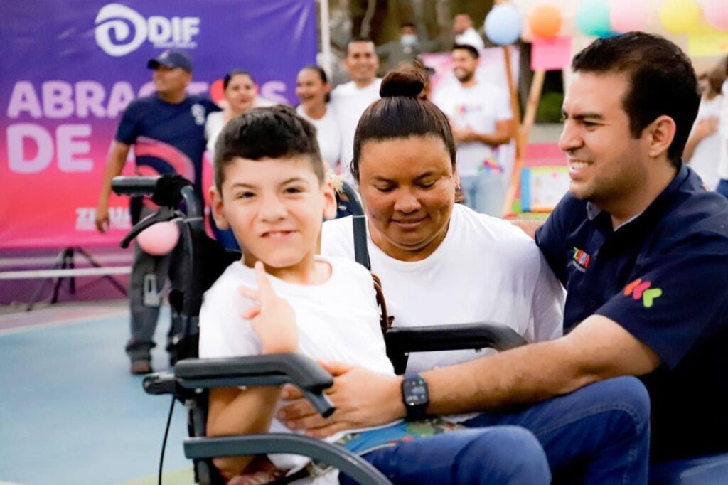 DIF Zihuatanejo ofreció convivencia a niños y jóvenes por el Día Internacional del Abrazo