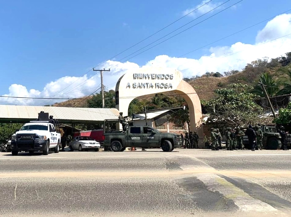 Fuerte operativo en Santa Rosa de Lima, Tecpan, tras reportes de ataques a balazos