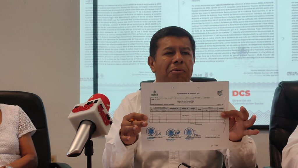 Anuncia alcalde de Petatlán austeridad para pagar deuda millonaria