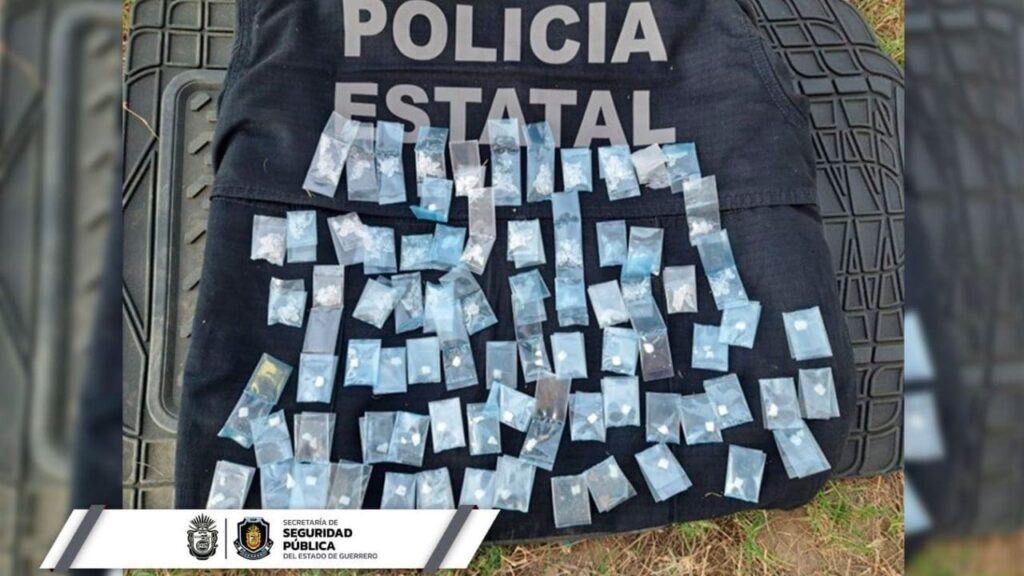 ASEGURA LA POLICÍA ESTATAL PRESUNTA DROGA EN EL MUNICIPIO DE FLORENCIO VILLAREAL
