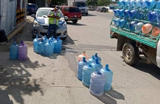Supervisa Cofepris a repartidores de agua embotellada en el Súchil y Técpan