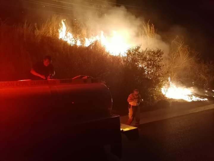 Incendio daña más de una hectárea en Tecpan