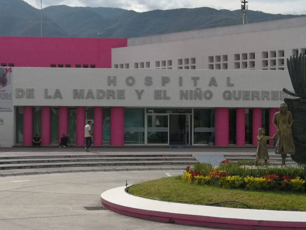 Chilpancingo… Llevan muerto a un bebé con huellas de presunto maltrato al HMNG