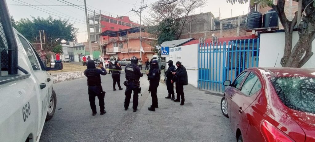 Ejecutan de 4 balazos a un joven, en Chilpancingo