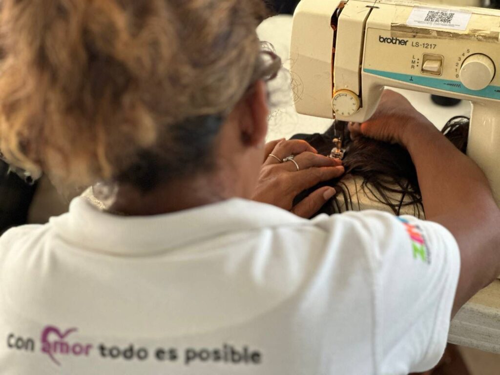 DIF Zihuatanejo apoyará con pelucas oncológicas a mujeres que luchan contra el cáncer