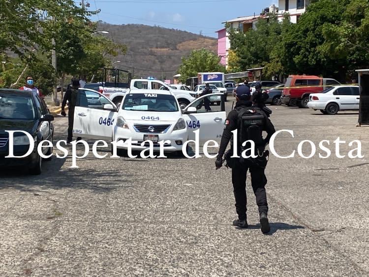 Matan a balazos a un taxista en Zihuatanejo
