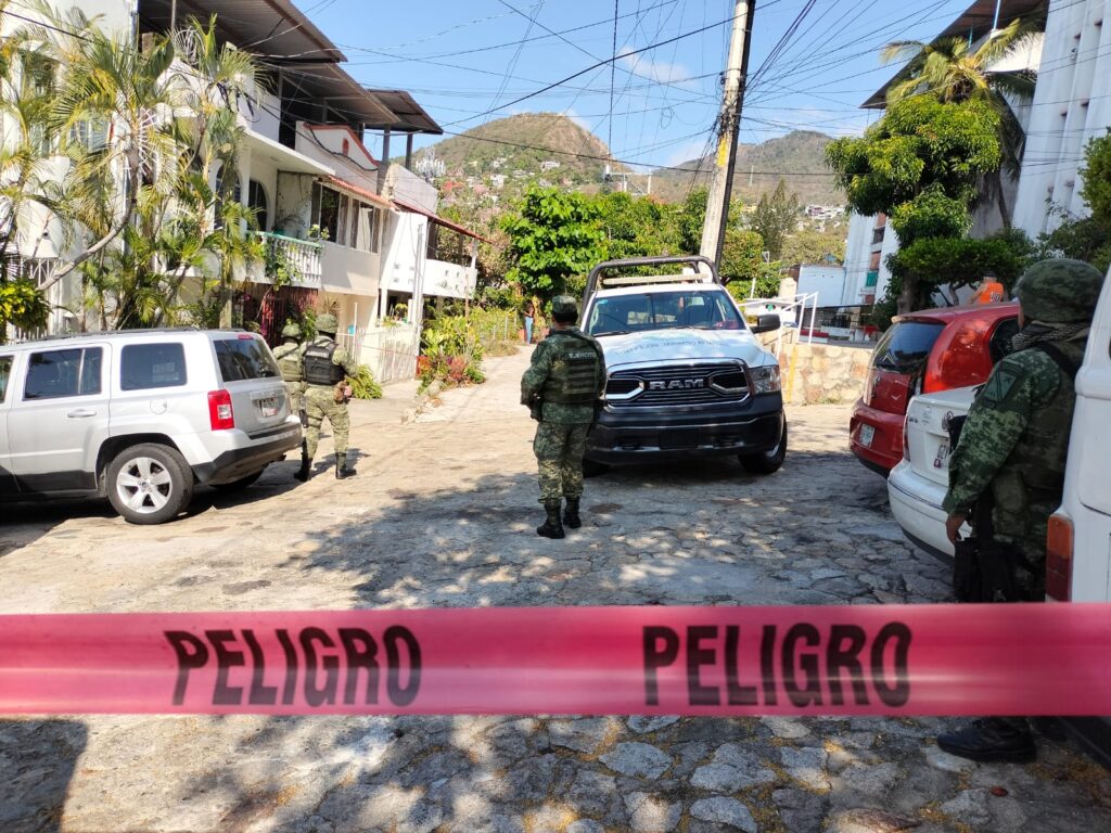 En el Fovissste de Acapulco… De 4 balazos lo ejecutaron cuando regresaba a su casa