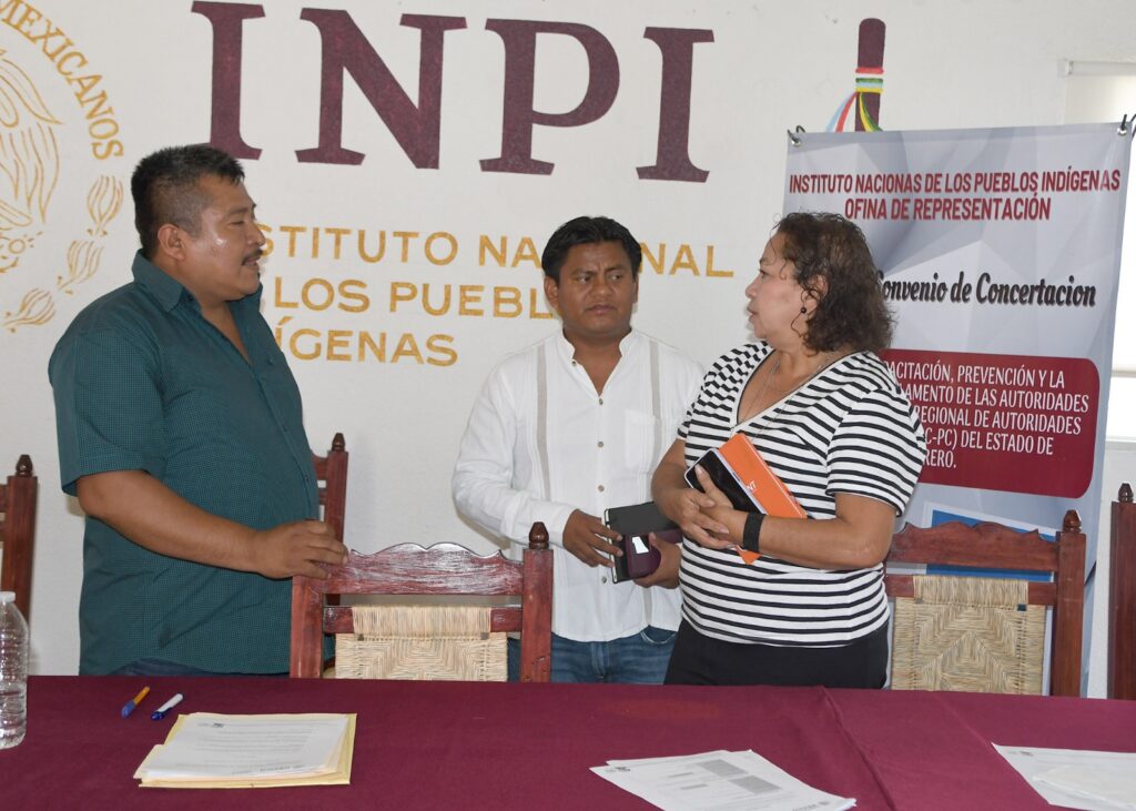 Atestigua Semujer firma de convenio que celebran el INPI y CRAC-PC