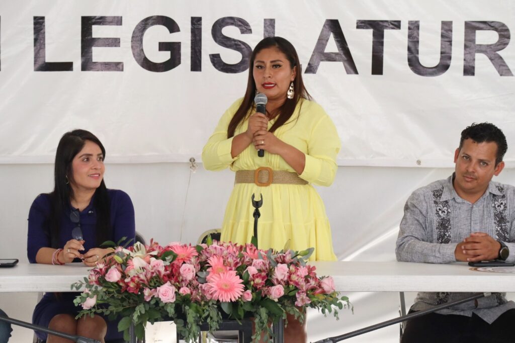 Se reunen diputadas con comisarios de Chilpancingo para dar seguimiento a gestión de obras y proyectos