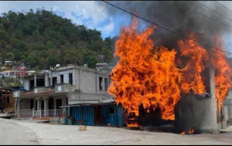 Se desatan balaceras, quemas y bloqueos en Chiapas