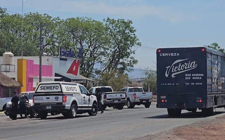 Balacera en un restaurante en Michoacán deja tres muertos