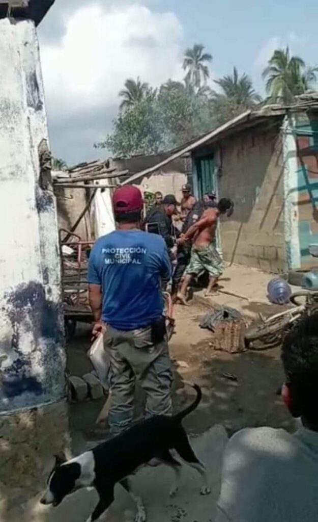 Detenido por prender fuego a su casa en Atoyac