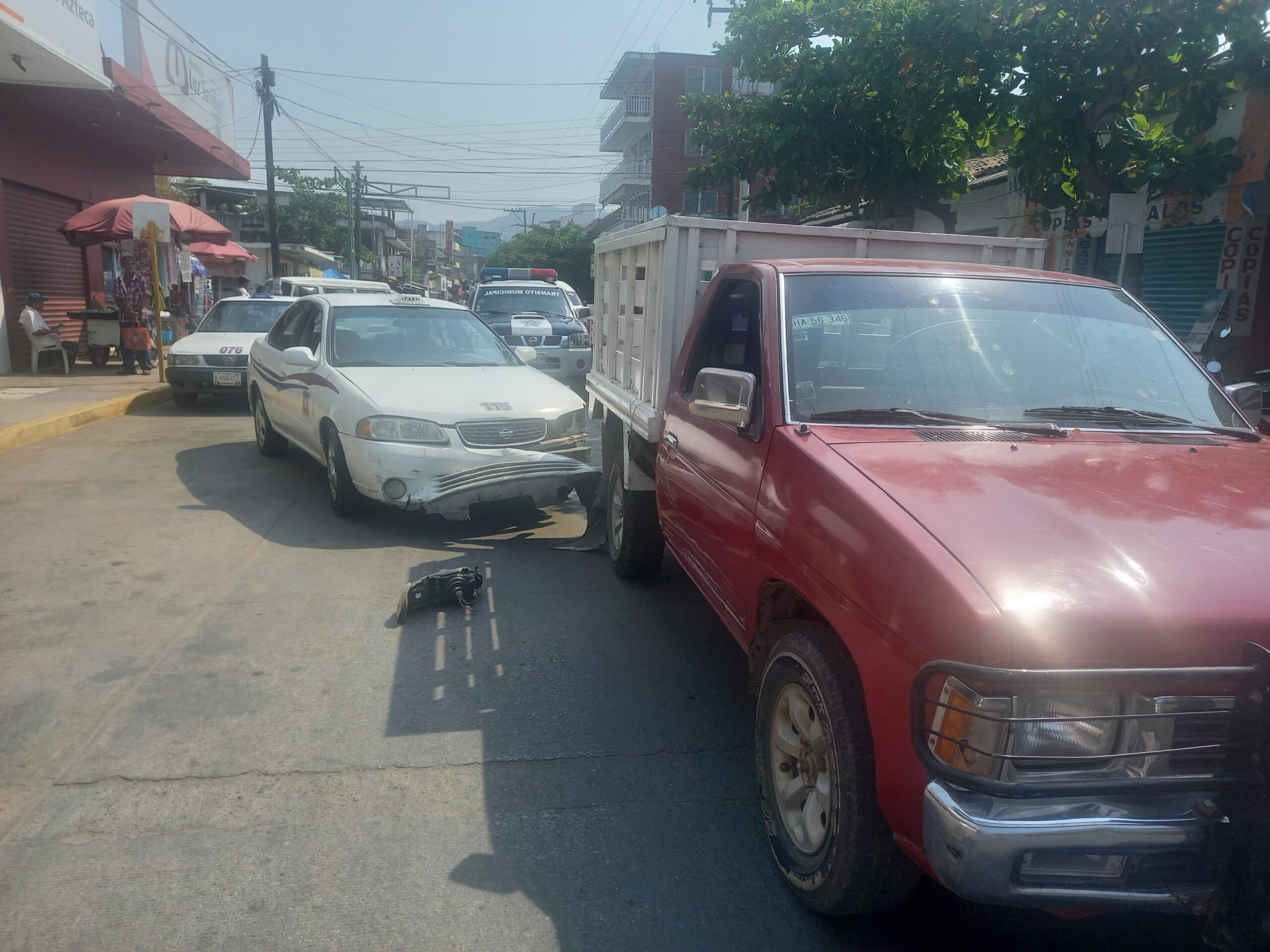 Choque en el centro de Atoyac