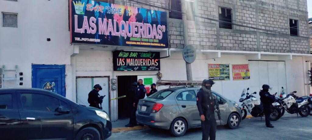 En Chilpancingo… Ejecutan a balazos a un hombre en el baño del bar Las Malqueridas