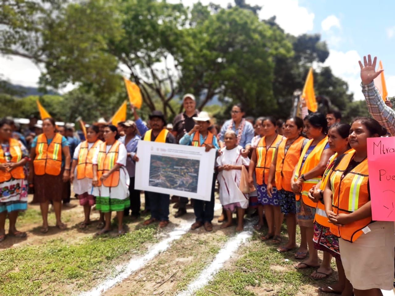 Gobierno del estado, concluye sistema de agua, en la comunidad indígena de San Pedro Cuitlapan, en la Costa Chica
