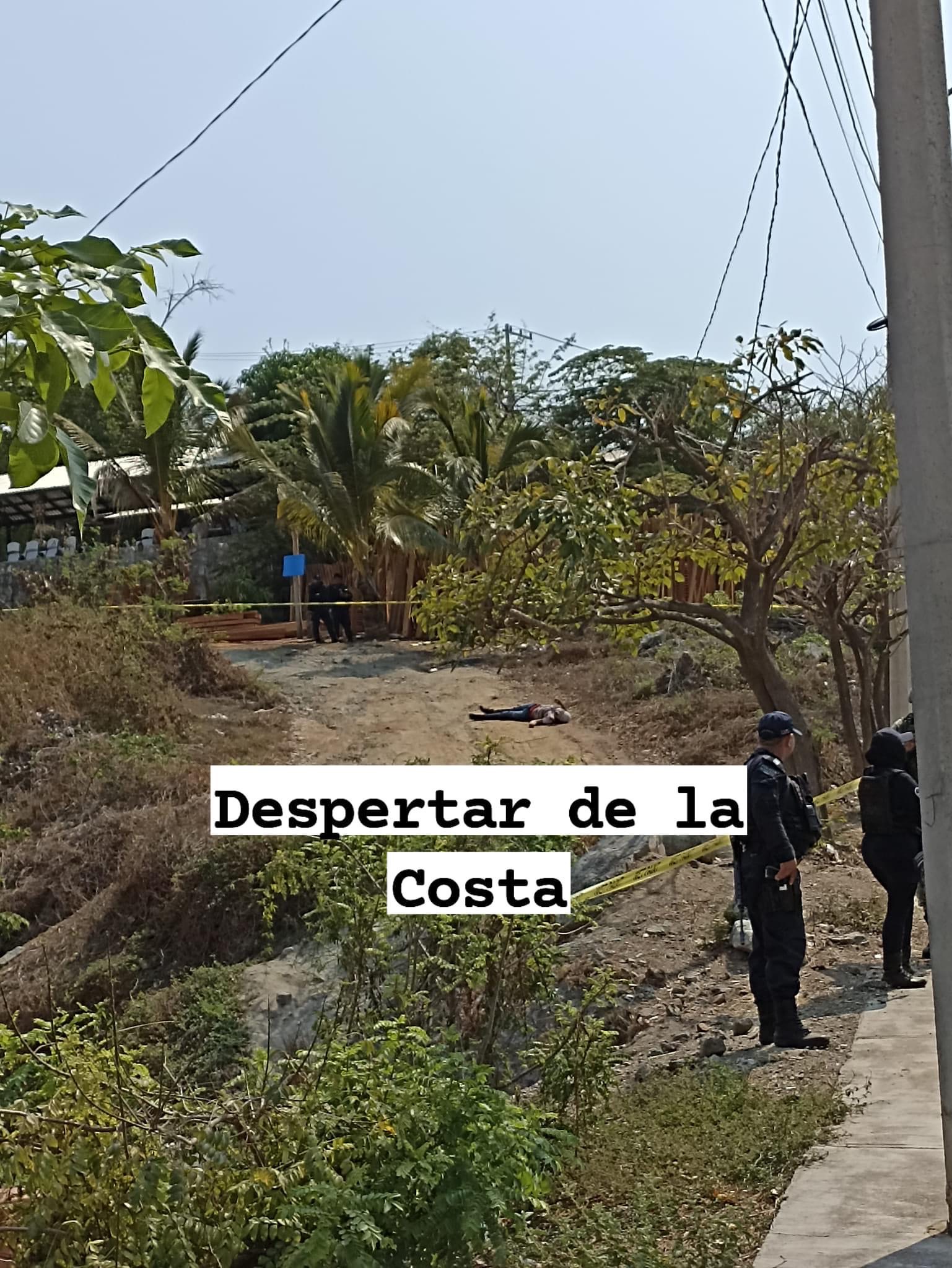 Joven es asesinado en en la colonia 6 de Enero, Zihuatanejo